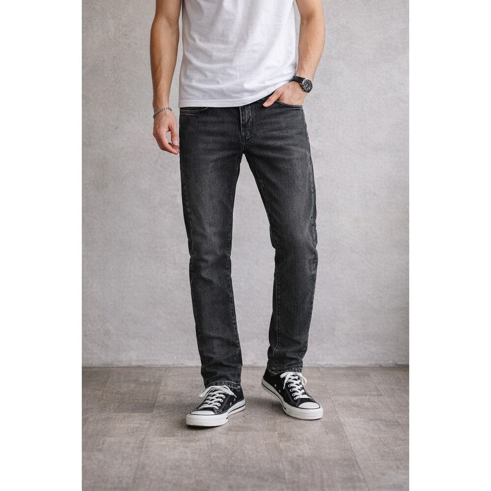 DOPE Men's NWT Black Merrick Slim Straight Jeans in Size 36